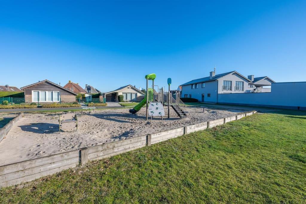 Bungalow De Strandjutter 8 Persons ミデルケルケ エクステリア 写真